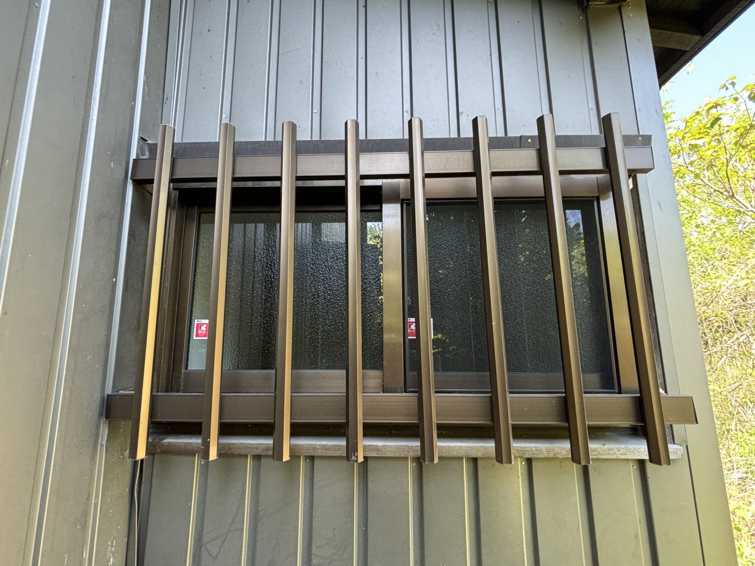 名古屋市緑区　窓とドアの防犯対策工事